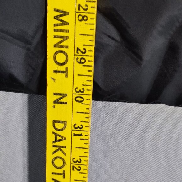 Cabela's Premium Northern Goose Down Puffer Vest men's size XL black - Picture 12 of 13